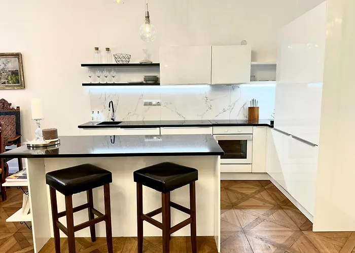 Arch Iii At Wenceslas *